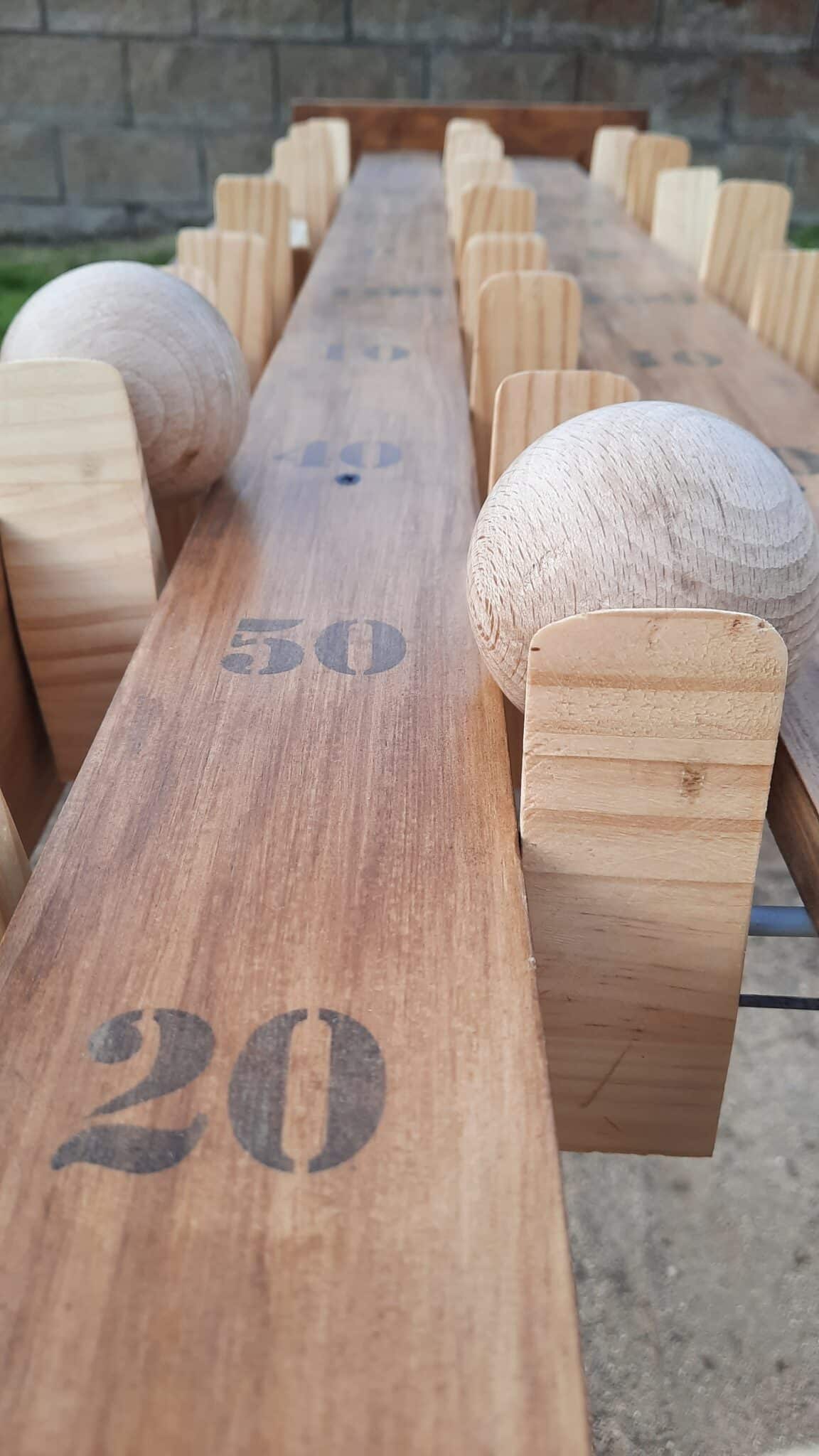 Juegos de madera para bodas y celebraciones · Izarón