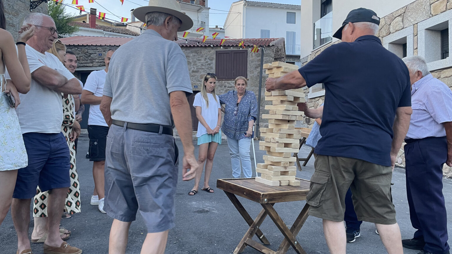 Juegos de madera Izarón · Empresas y otros eventos